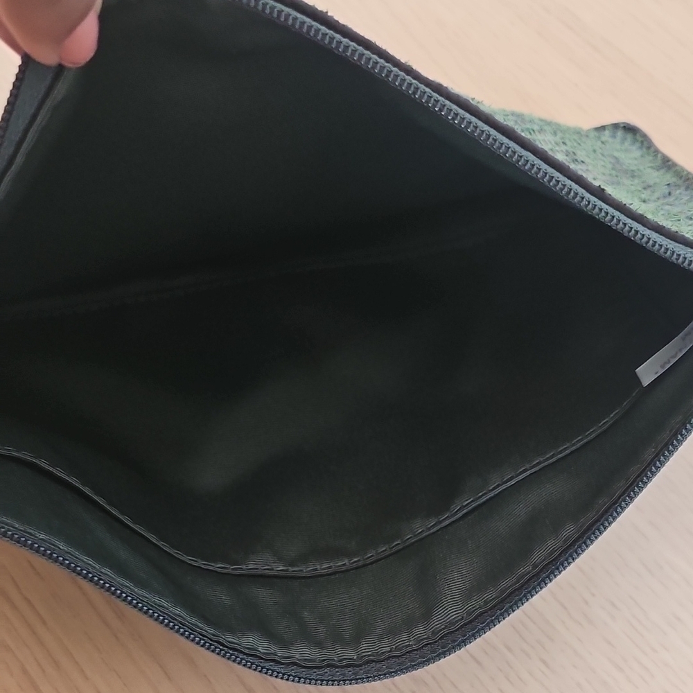 Coach Emerald Snakeskin Wristlet - Picture 3 of 6
